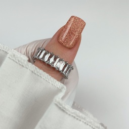 vernis-semi-permanent-purple-p-009-fraise-nail-shop-02