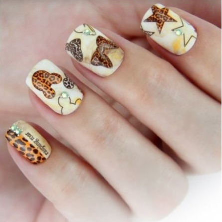 moyra-plaque-stamping-skins-131-2-fraise-nail-shop