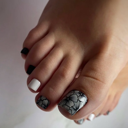 nail-wraps-pedicure-cabinet-fraise-nail-shop-wr-807-03