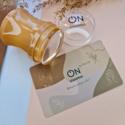 tampon on stamping fraise nail shop